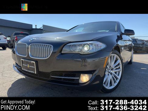 Used 2012 BMW 550i xDrive Sedan image 1