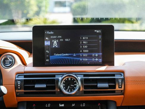 Used 2025 Lexus IS 300 F Sport RWD image 13