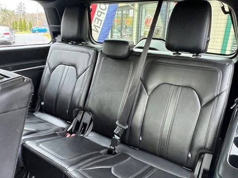 Used 2020 Ford Expedition Limited w/ Equipment Group 301A image 12