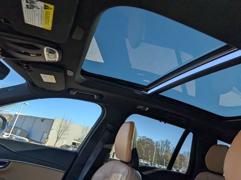 Used 2022 Volvo XC90 T6 Inscription w/ Advanced Package AWD/4WD image 44