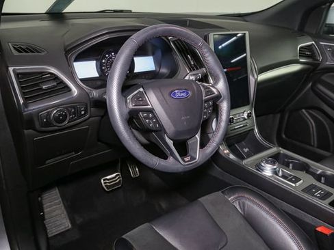 Used 2024 Ford Edge ST w/ Equipment Group 401A AWD/4WD image 22