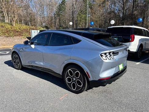 Certified 2022 Ford Mustang Mach-E GT image 5
