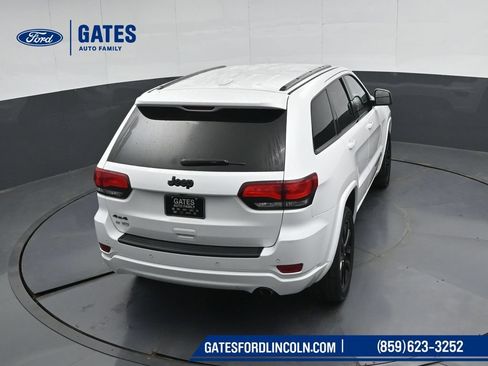 Used 2020 Jeep Grand Cherokee Altitude AWD/4WD image 47