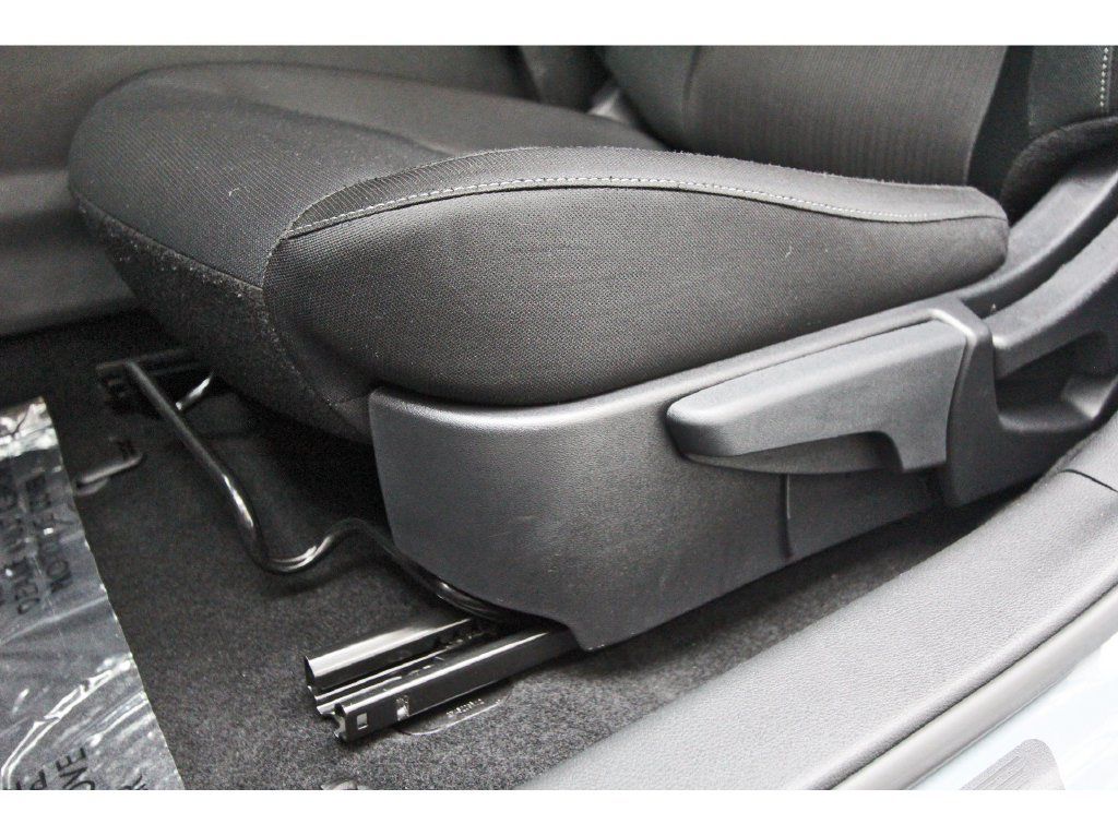 Used 2025 Nissan Sentra SV FWD image 27