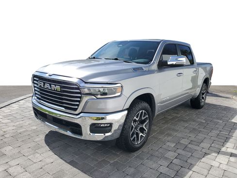 Used 2025 RAM 1500 Laramie w/ Bed Utility Group AWD/4WD image 3