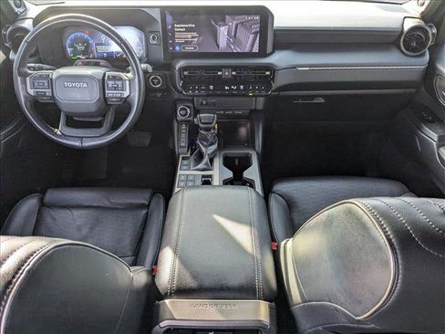 Certified 2024 Toyota Land Cruiser image 29