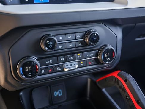 Used 2025 Ford Bronco Stroppe Edition AWD/4WD image 22