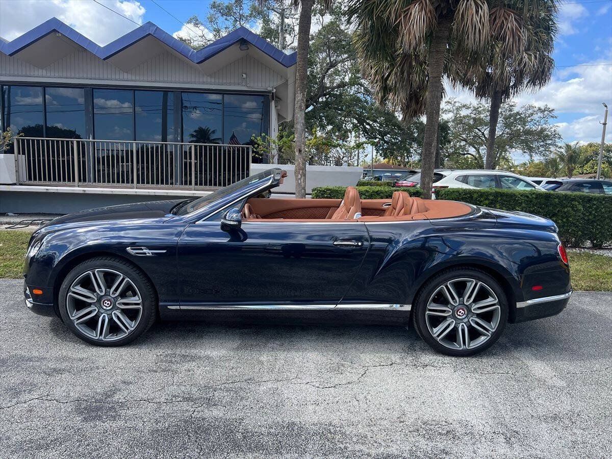 Used 2017 Bentley Continental GT AWD/4WD image 9