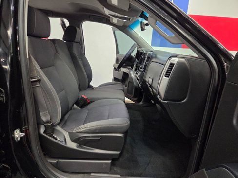 Used 2018 Chevrolet Silverado 1500 LT w/ LT Eassist Package image 68