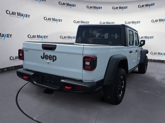 Used 2026 Jeep Gladiator Rubicon w/ Steel Power Dome Hood Package AWD/4WD image 5