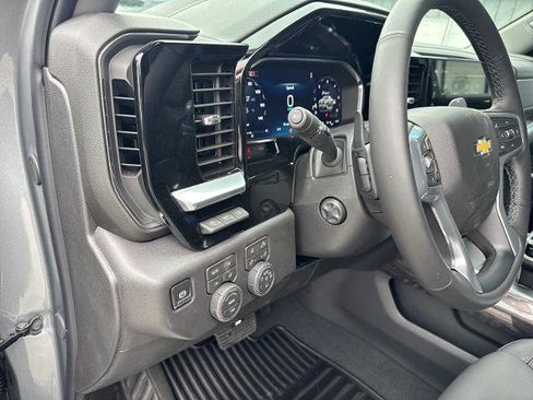 New 2026 Chevrolet Silverado 1500 LTZ AWD/4WD image 9