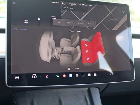 Used 2023 Tesla Model Y Long Range AWD/4WD image 22