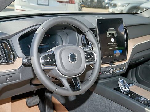 New 2026 Volvo XC60 B5 Plus w/ Protection Package Premier image 13