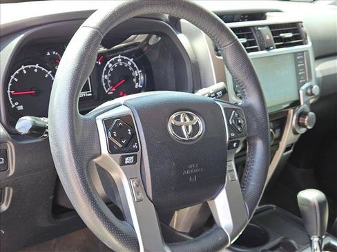 Used 2020 Toyota 4Runner SR5 RWD image 8