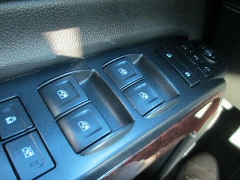 Used 2018 GMC Sierra 1500 SLT image 26