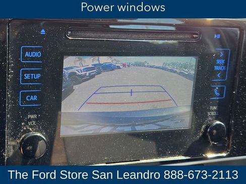 Used 2017 Toyota Corolla LE image 17