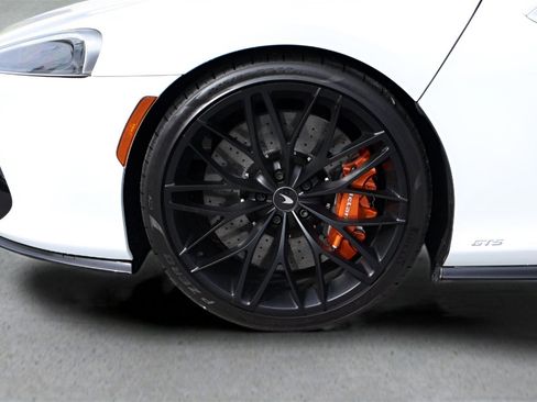 Used 2025 McLaren GTS image 24
