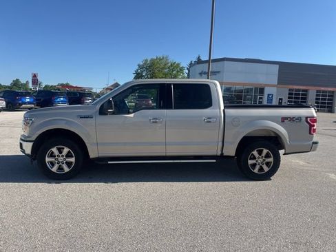 Used 2018 Ford F150 XLT w/ Equipment Group 302A Luxury AWD/4WD image 4