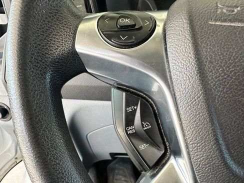 Used 2019 Ford Transit 250 130 Medium Roof RWD image 9