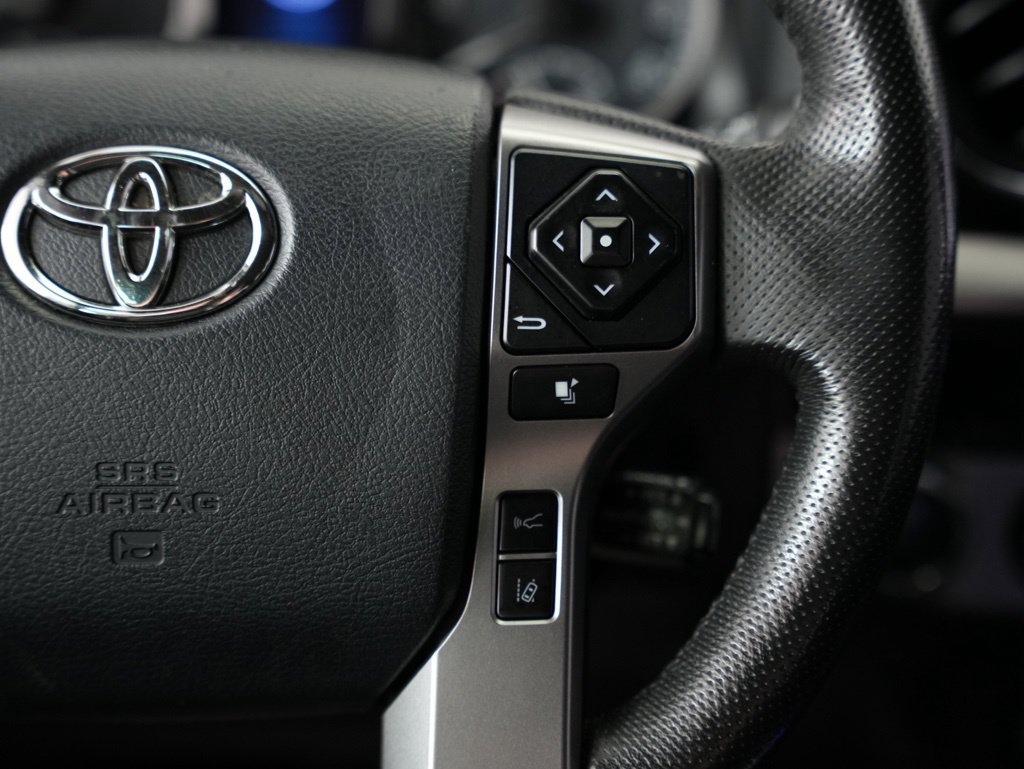 Used 2020 Toyota Tacoma Limited AWD/4WD image 13