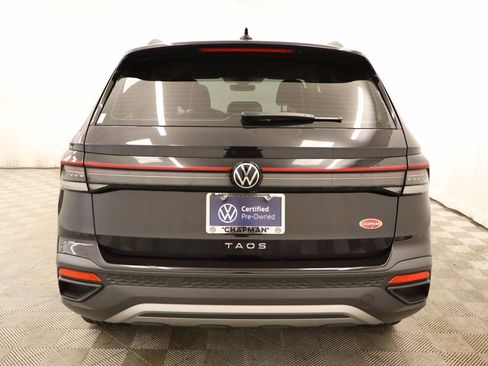 Certified 2025 Volkswagen Taos S image 6