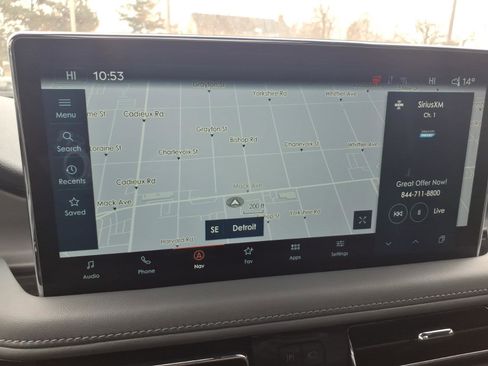 Used 2023 Lincoln Nautilus Reserve w/ Equipment Group 201A image 18