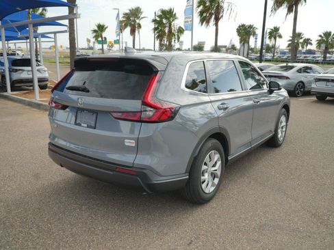 Used 2024 Honda CR-V LX image 5