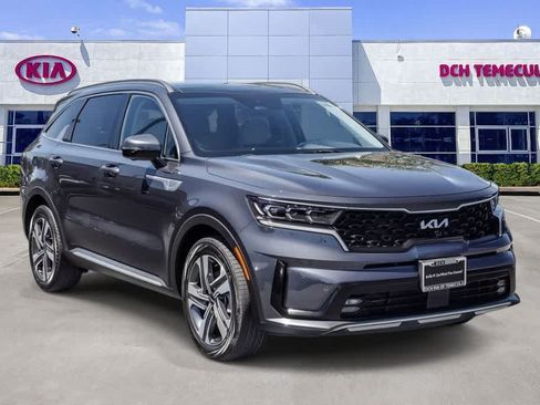 Certified 2023 Kia Sorento SX Prestige AWD/4WD image 3