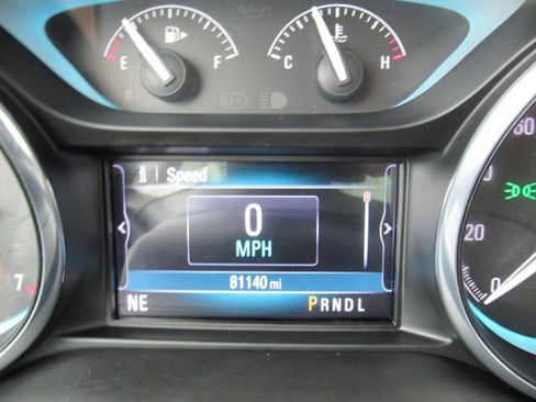 Used 2018 Buick Envision Essence FWD image 28