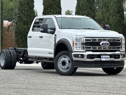 New 2026 Ford F450 XL w/ XL Chrome Package RWD image 2