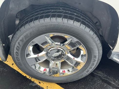 Used 2019 Chevrolet Tahoe Premier image 10