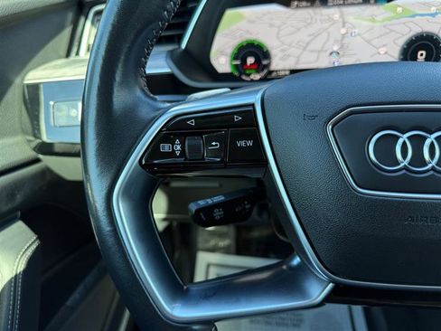 Used 2021 Audi e-tron Premium Plus w/ Premium Plus Package image 27