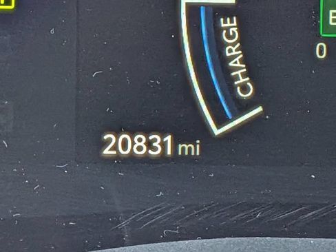 Used 2025 Toyota Camry SE AWD/4WD image 24
