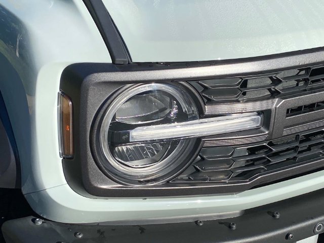 Used 2022 Ford Bronco Raptor AWD/4WD image 4