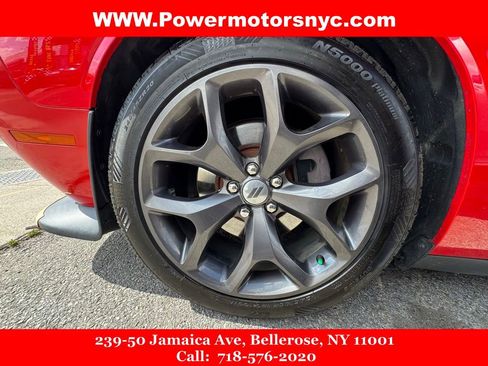 Used 2019 Dodge Challenger GT RWD image 14