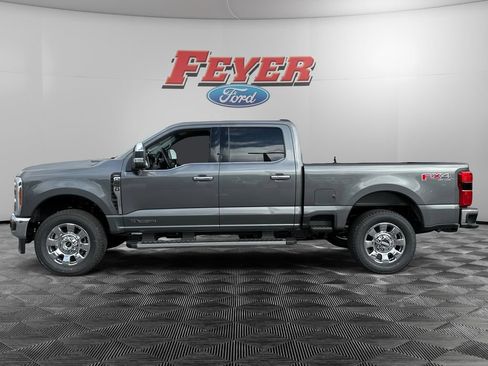 New 2026 Ford F250 Lariat w/ Chrome Package AWD/4WD image 2