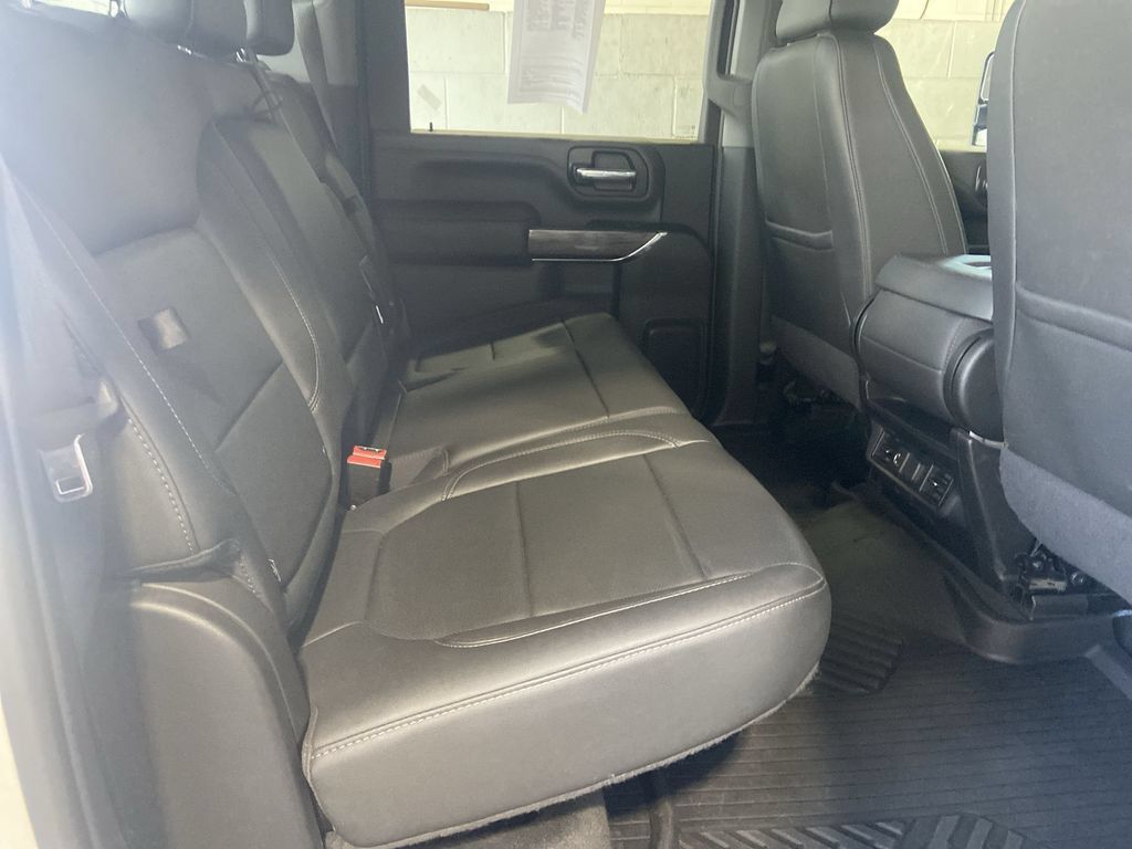 Used 2022 Chevrolet Silverado 2500 LTZ AWD/4WD image 27
