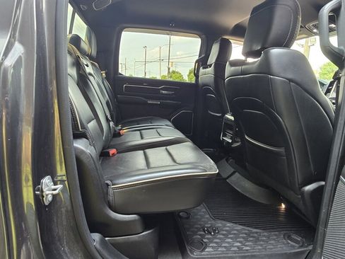 Used 2019 RAM 1500 Laramie w/ Sport Appearance Package AWD/4WD image 19