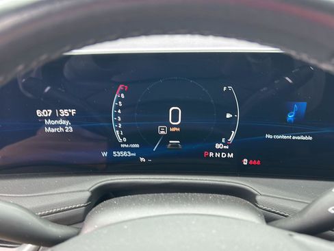 Used 2024 Cadillac XT4 Premium Luxury image 2