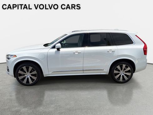 Used 2024 Volvo XC90 T8 Core AWD/4WD image 8