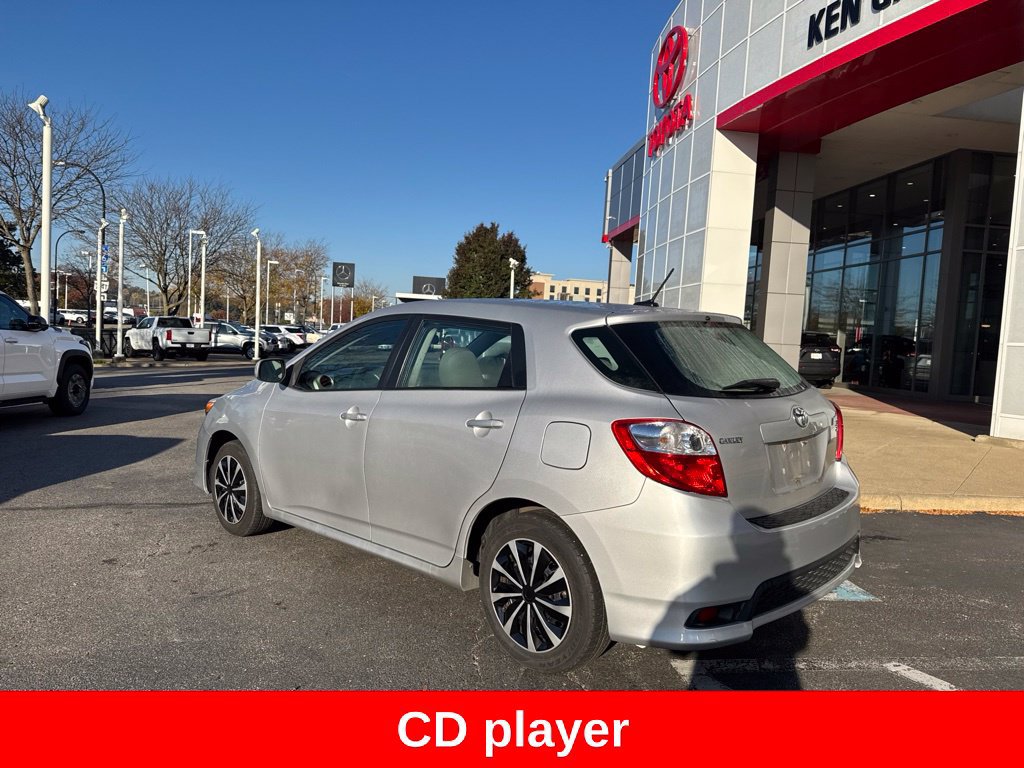 Used 2011 Toyota Matrix w/ Matrix Sport Pkg FWD image 5