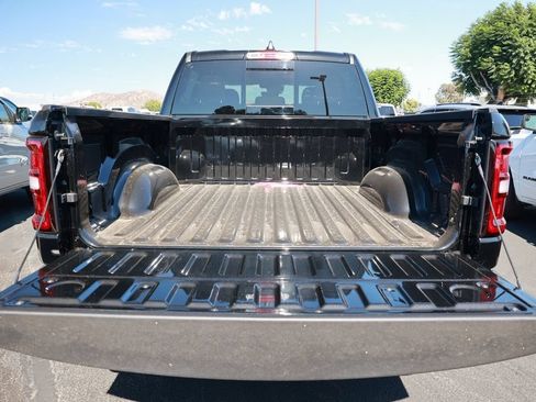 New 2026 RAM 1500 Tradesman AWD/4WD image 32