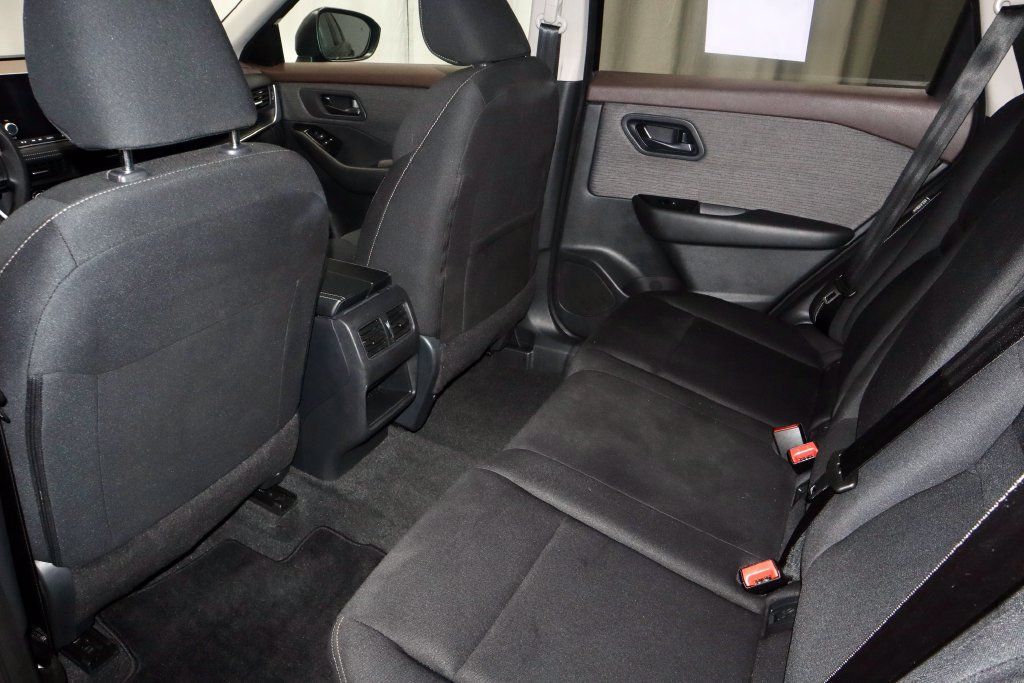 Certified 2023 Nissan Rogue S AWD/4WD image 20
