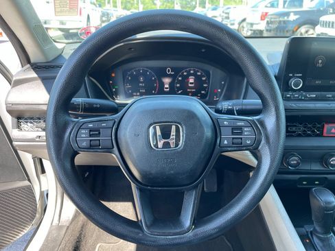Used 2023 Honda Accord EX image 25