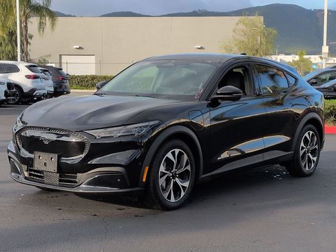 Used 2024 Ford Mustang Mach-E Select w/ Comfort Package Lite image 5