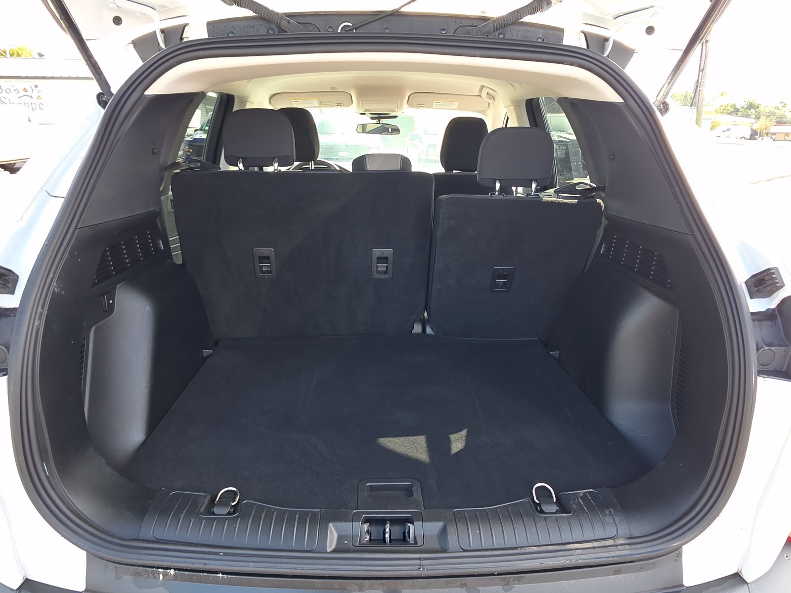 Used 2022 Ford Escape SE w/ SE Sport Appearance Package AWD/4WD image 29