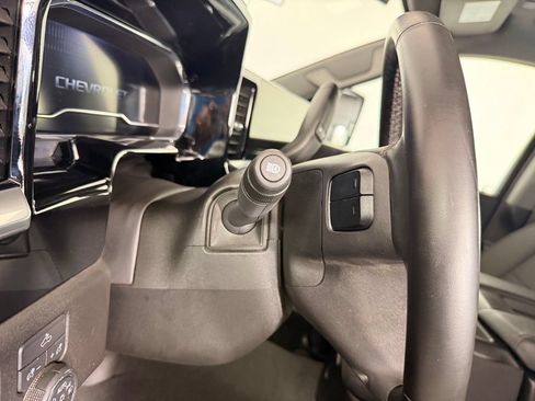 Used 2025 Chevrolet Silverado 2500 LT w/ Convenience Package AWD/4WD image 29