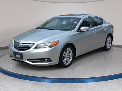 Used 2013 Acura ILX Hybrid w/ Technology Package