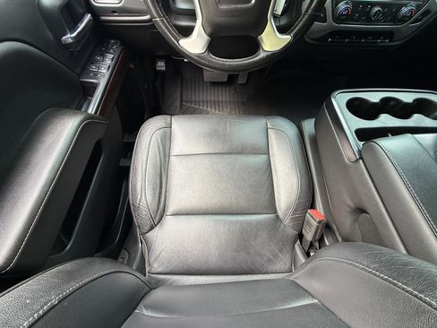 Used 2018 GMC Sierra 1500 SLT w/ SLT Premium Package AWD/4WD image 17
