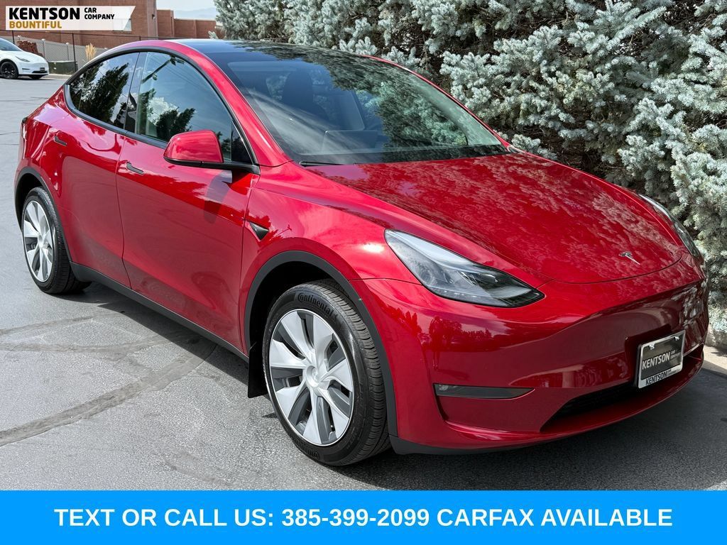 Used 2024 Tesla Model Y Long Range AWD/4WD image 12